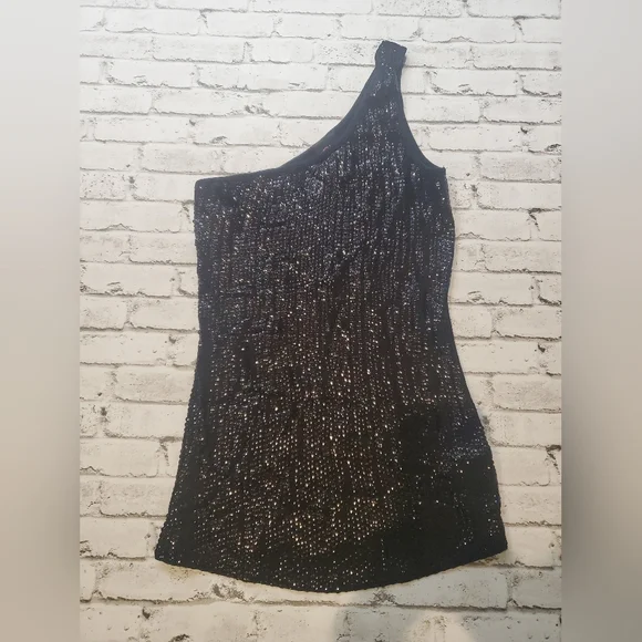 2b Bebe Black Sequin Top, Size XS - Picture 1 of 3